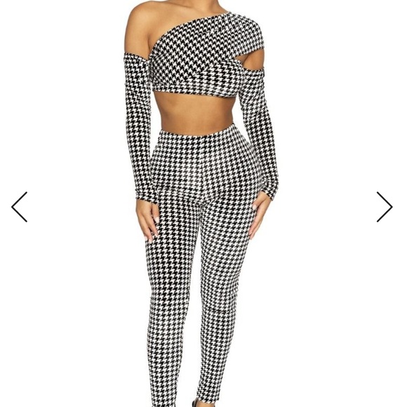 Naked Wardrobe the one-sided velvet houndstooth top - Picture 3 of 5